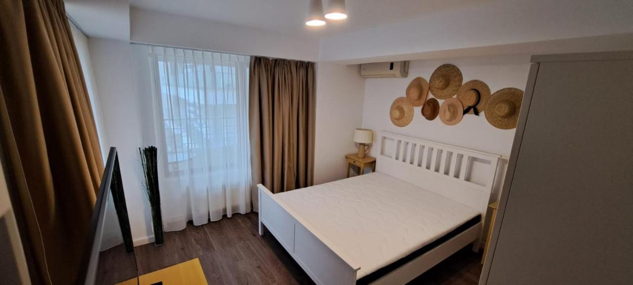 C&Y Zev Apartments มามายา ภายนอก รูปภาพ