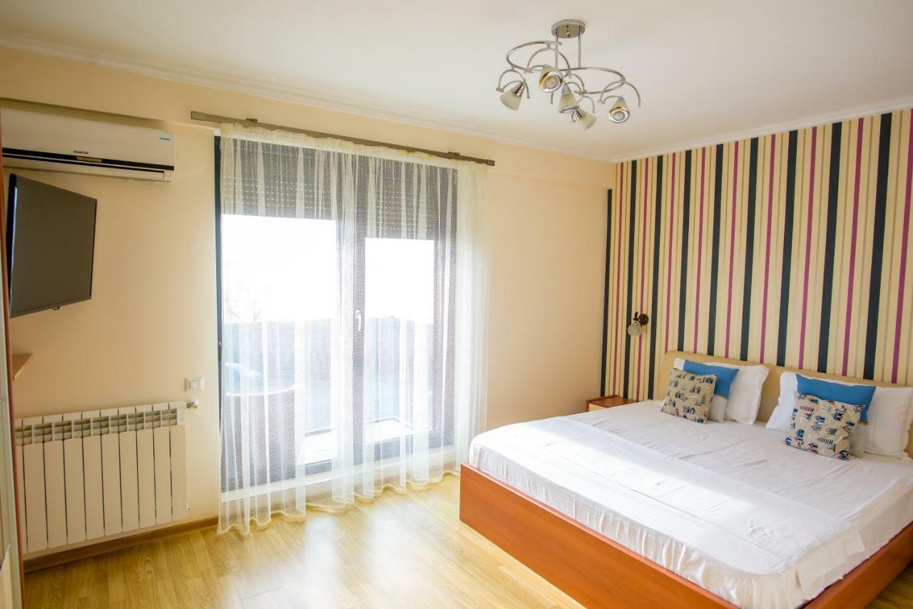 C&Y Zev Apartments มามายา ภายนอก รูปภาพ