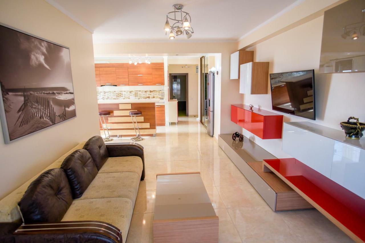 C&Y Zev Apartments มามายา ภายนอก รูปภาพ